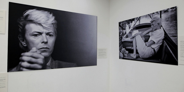 David Bowie, Mr Jones’ Long Hair : l’exposition inédite présentée à la Galerie MR8 à Paris
